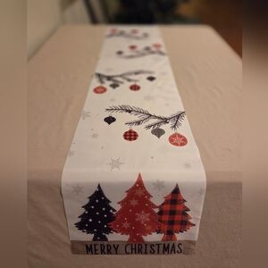 Festive Christmas Table Runner - Red and Black